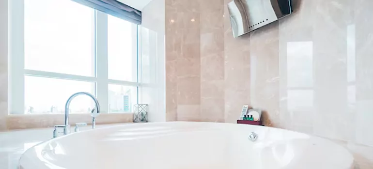 Bathroom Window Coverings in Mississauga, ON