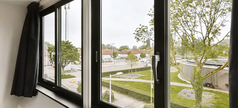 Aluminum End Vent Slider Windows in Mississauga, Ontario