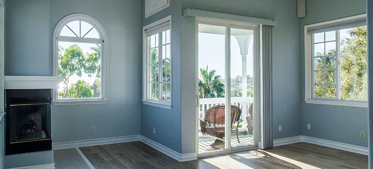 Glass Door Repair in Mississauga, ON