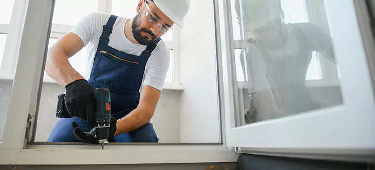 Replace Broken Window Pane in Mississauga, ON