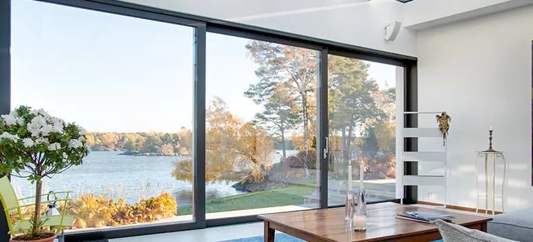 Custom Residential Window Tinting in Mississauga, ON