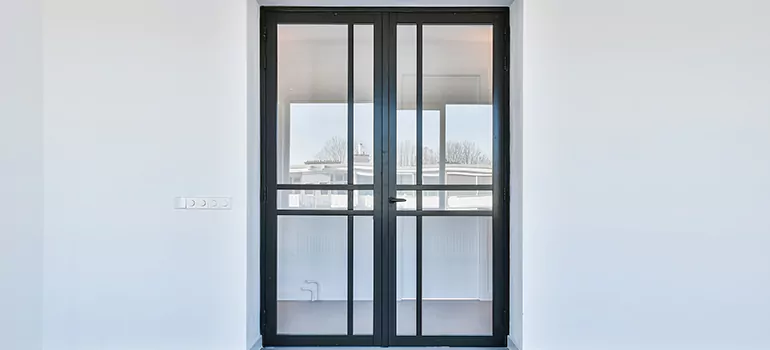 Storm Door Installation & Replacement in Mississauga, ON