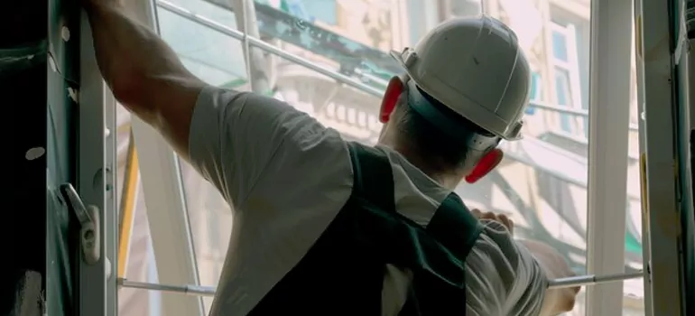 Install Exterior Storm Windows in Mississauga, ON